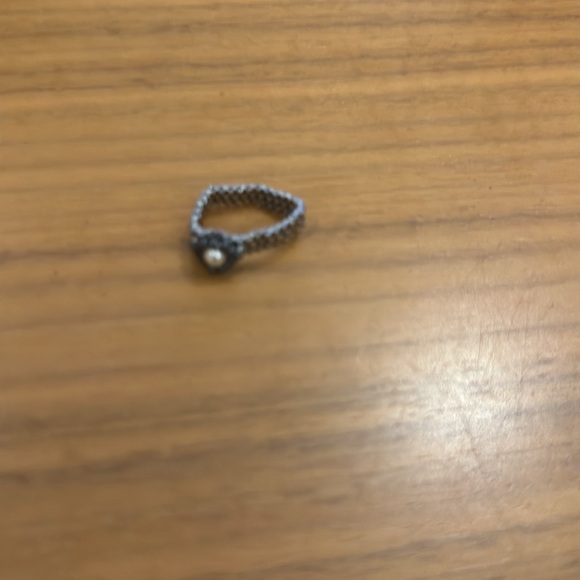 Vintage handmade circle/flower bendable ring. - Picture 5 of 5